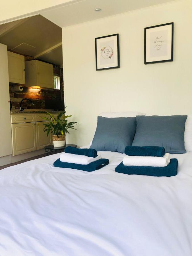 Tiny House 'T Heidehoes In Usselo エンスヘーデ エクステリア 写真